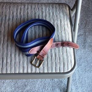 Vineyard Vines 42/W used belt
